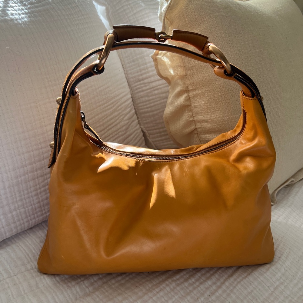 Gucci Tan and Gold Hobo Handbag with Slouchy Shape and Smooth Texture